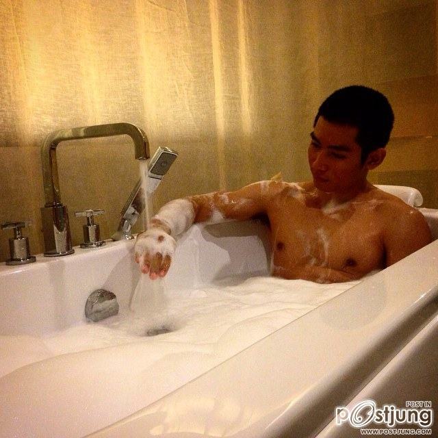 Tha @thaabhisit