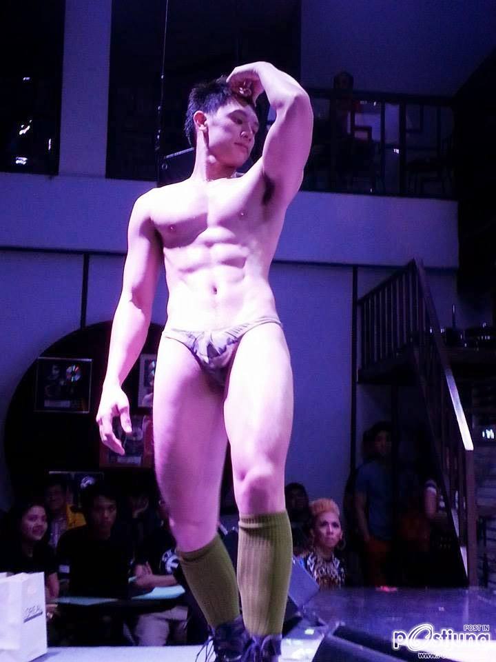 Allen Molina หุ่นแน่นๆ ผิวขาวๆ เนียนๆ ฟินเวอร์!!!!
