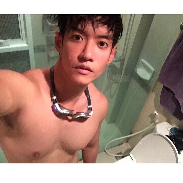 คุณหมอหุ่นเปะ IG@ DOCTOR_PER7H