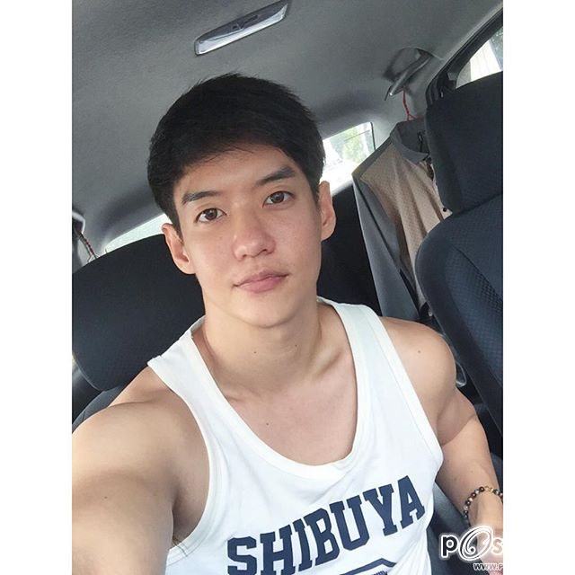 คุณหมอหุ่นเปะ IG@ DOCTOR_PER7H