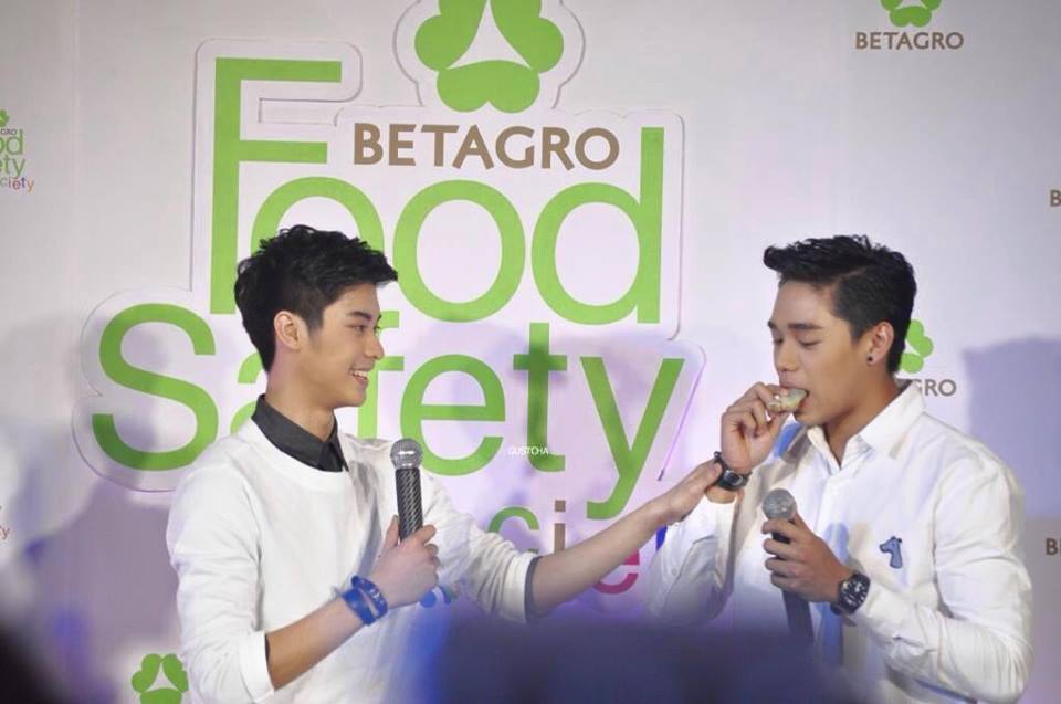 เงินออกัสออกงานคู่ น่ารัก