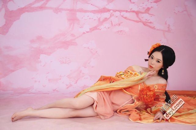 สาวจีนถ่ายแบบ เซ็กซี่ part 143