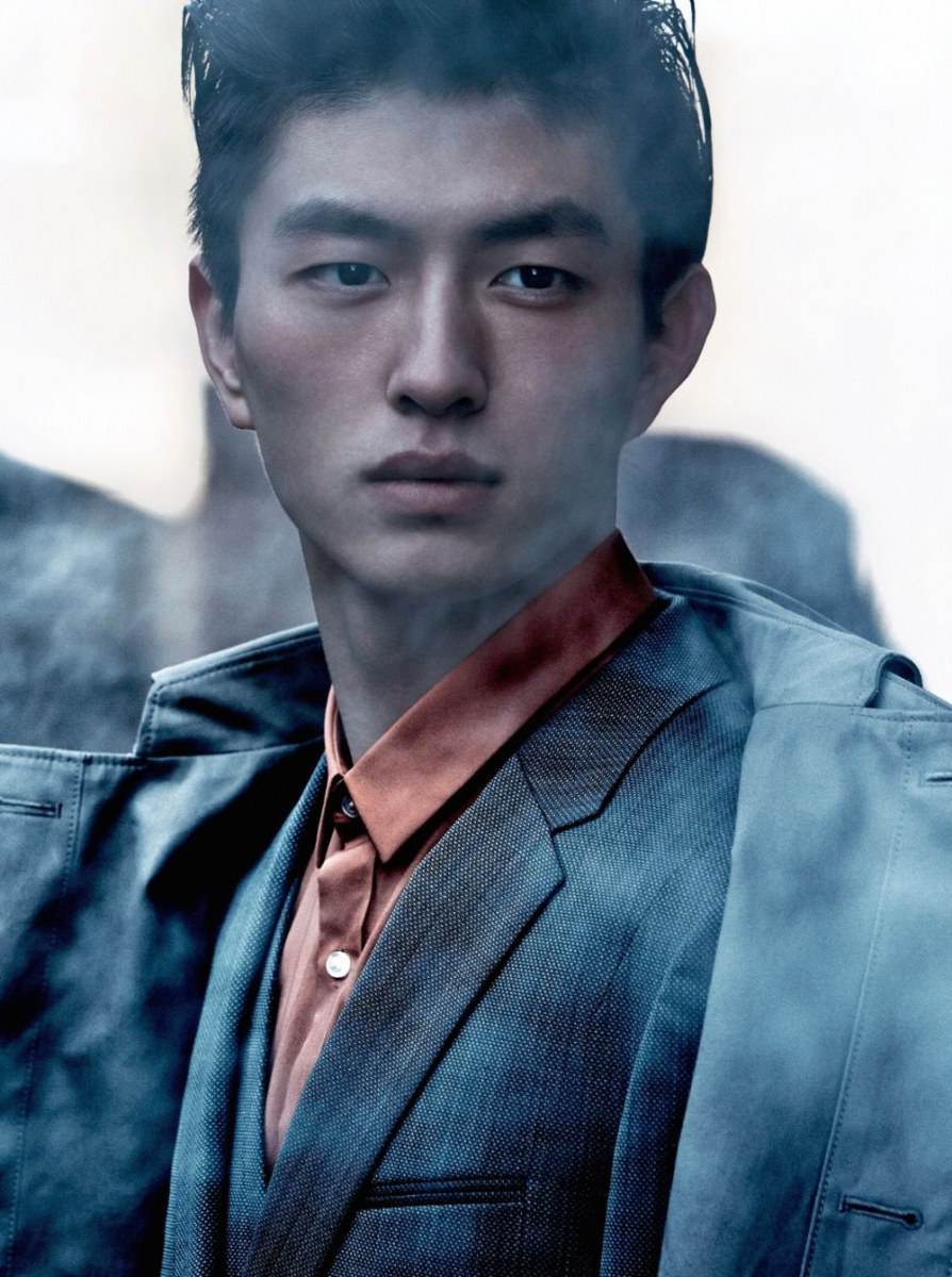 แม่เจ้า ^_^ ใส่สูทเเล้วหล่อขึ้นมาก100%