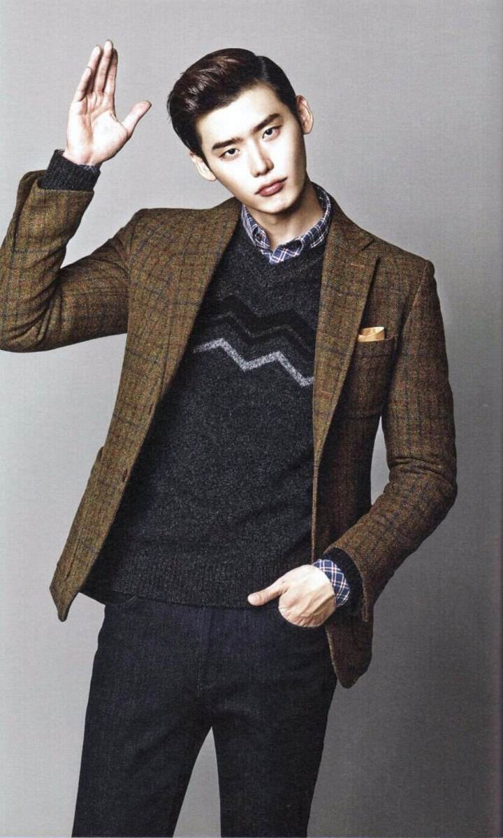 แม่เจ้า ^_^ ใส่สูทเเล้วหล่อขึ้นมาก100%