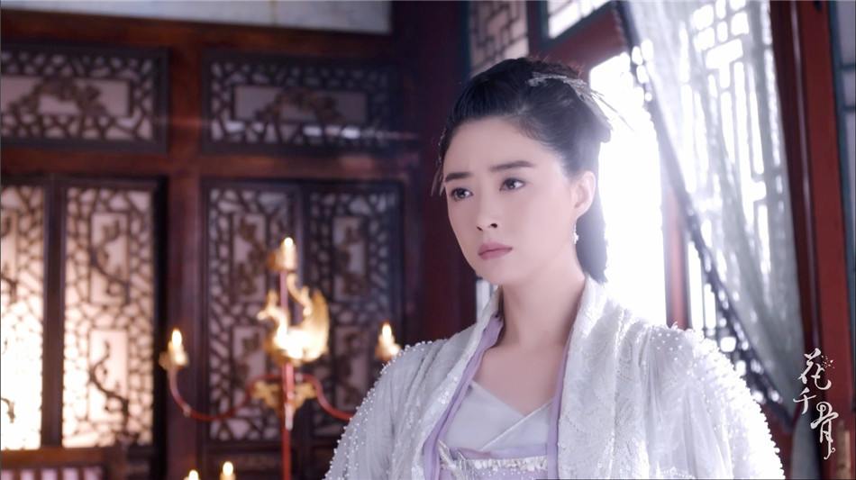 Hua Qian Gu《花千骨》2014 part9100