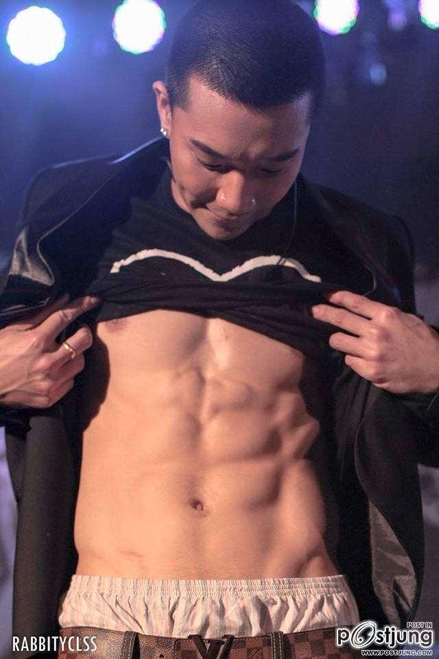 น้องบอสๆพี่นี่เลียเลย