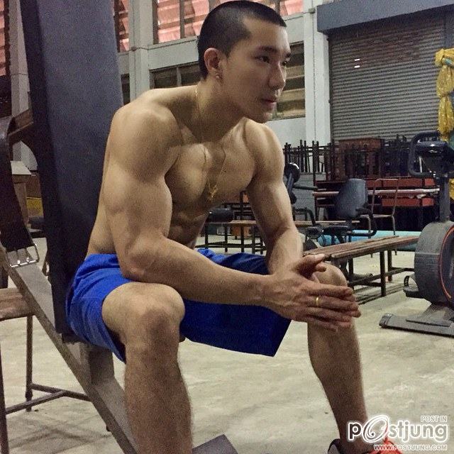 น้องบอสๆพี่นี่เลียเลย