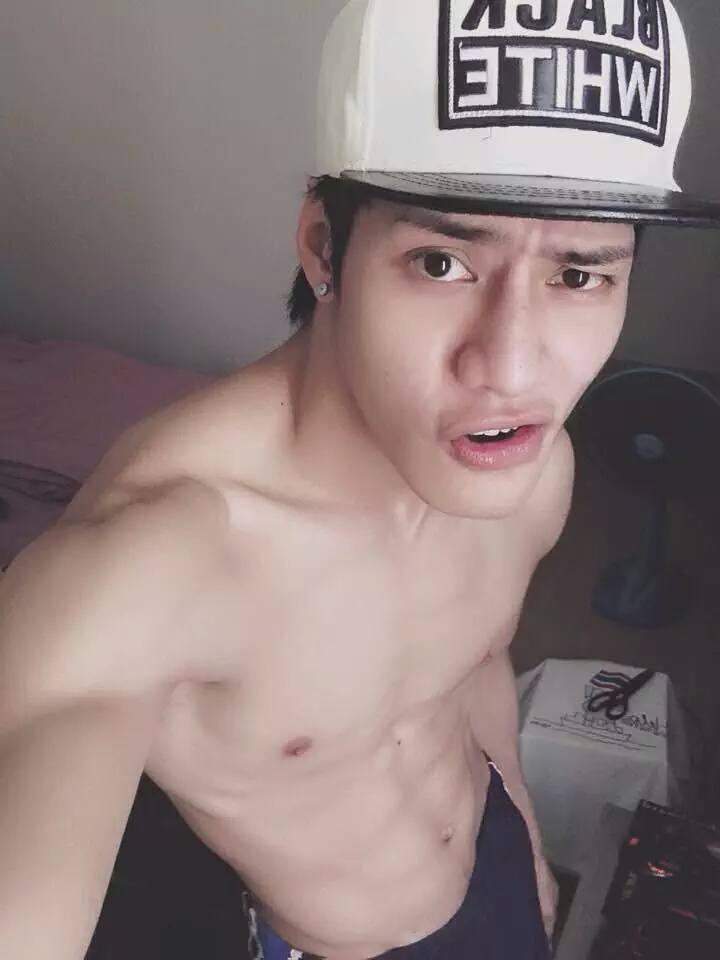 ส่อง Twitter No.2 #หล่อเว่อร์