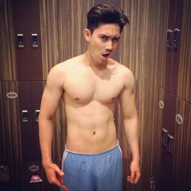 ส่อง Twitter No.2 #หล่อเว่อร์
