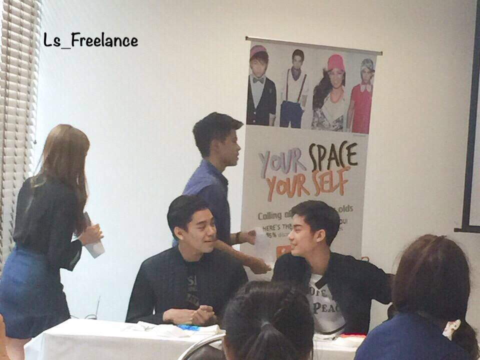 เอิ้นกะพีทหรือเงินออกัส