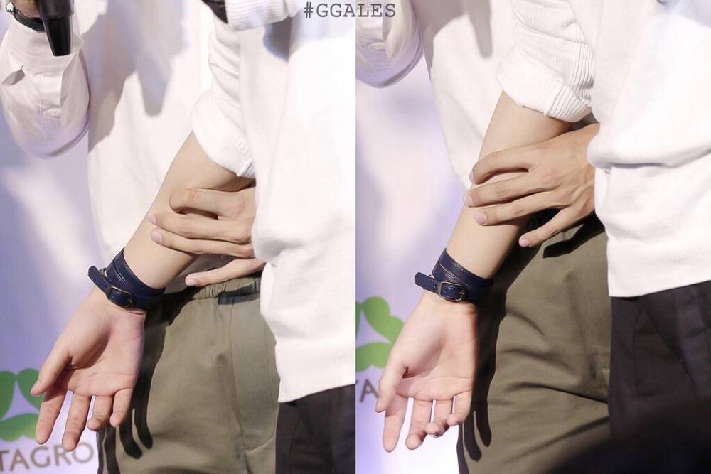 เอิ้นกะพีทหรือเงินออกัส