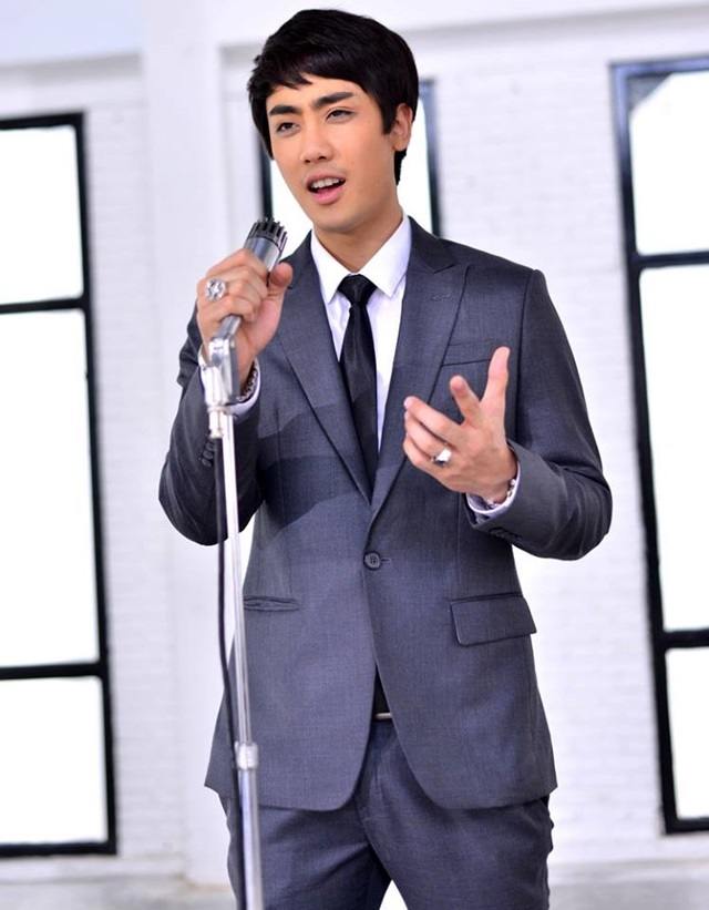 &ldquo;ฮัท จิรวิชญ์&rdquo; ร้อง-เล่น MV &ldquo;รู้กัน...แค่สองคน&rdquo; (เพลงประกอบภาพยนตร์ &ldquo;แม่เบี้ย&rdquo;)