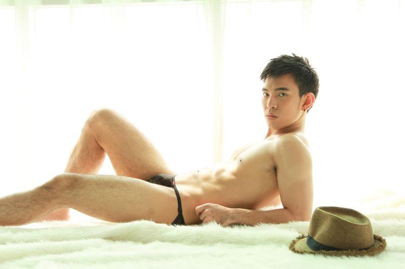 กอล์ฟ สุรพงษ์ ดีพันธ์