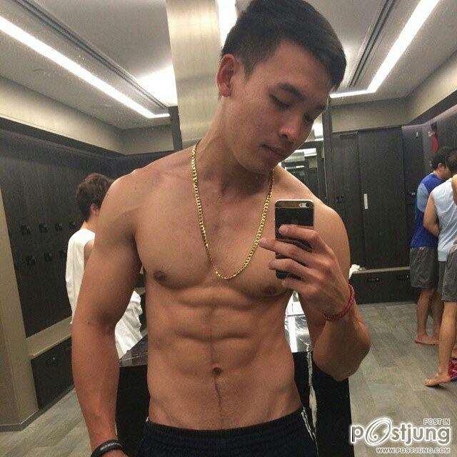 สน_หนุ่มไทยจีน IG@ZON_THANAT