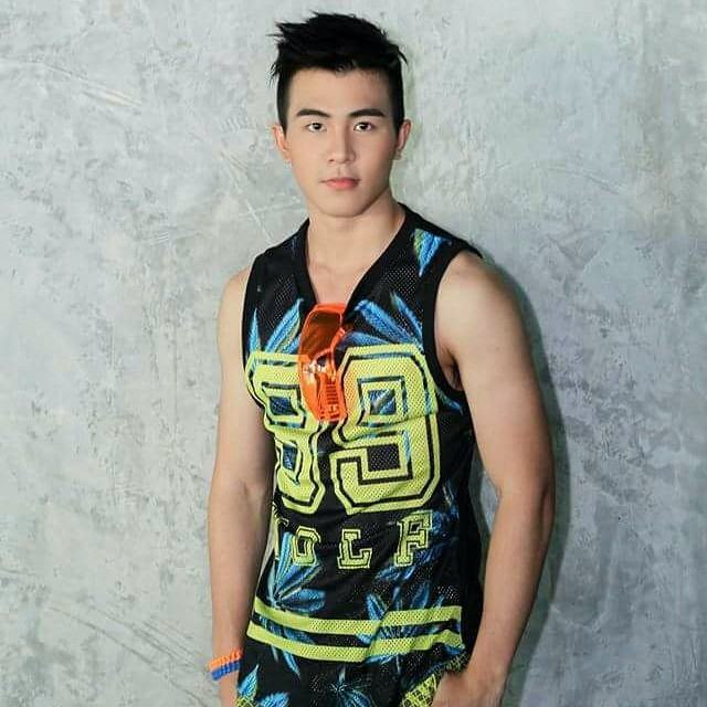 ตี๋ซ่อนรูป ดูใสๆ แต่ข้างใน เร้าร้อน No. 65