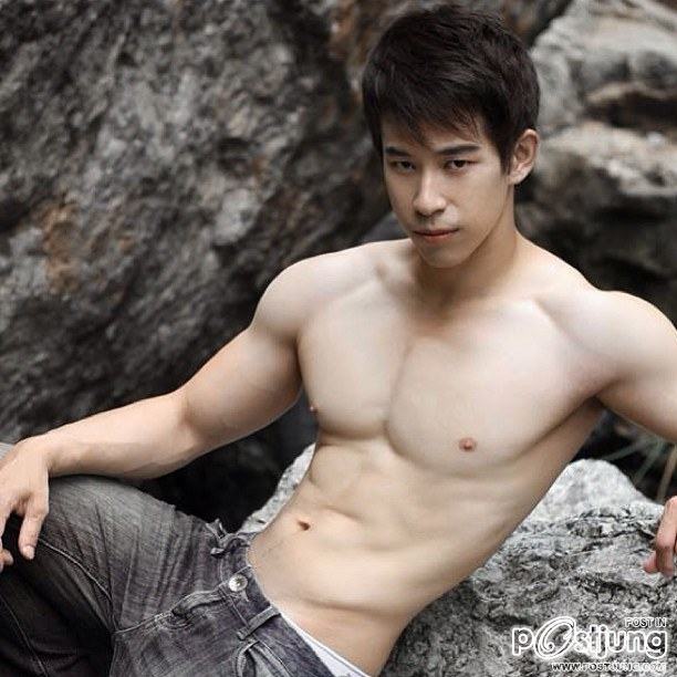 ขาวๆใสๆ แน่นๆ Brain Ratthaphat