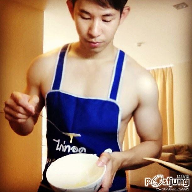 ขาวๆใสๆ แน่นๆ Brain Ratthaphat