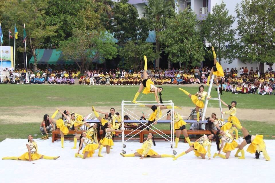 หลีดกีฬาเบญจสิริเกมส์ 2557 (โรงเรียนสายน้ำผึ้ง)
