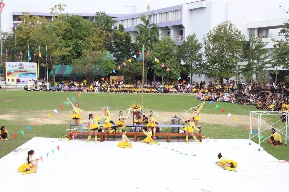 หลีดกีฬาเบญจสิริเกมส์ 2557 (โรงเรียนสายน้ำผึ้ง)