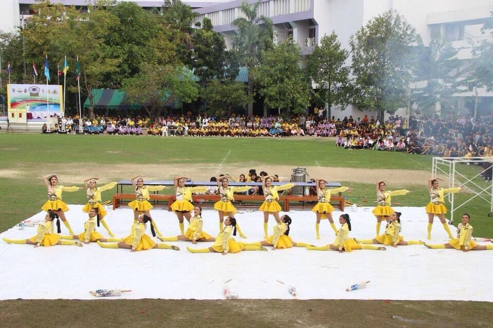 หลีดกีฬาเบญจสิริเกมส์ 2557 (โรงเรียนสายน้ำผึ้ง)