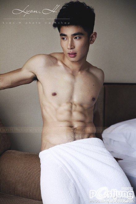 หนุ่มตี๋ By Lyon H. Photography