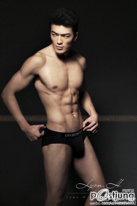 หนุ่มตี๋ By Lyon H. Photography