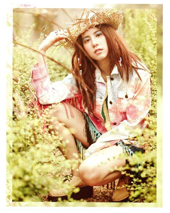 ฌอห์ณ-เอสเธอร์ @ KAZZ vol.9 no.108 July 2015