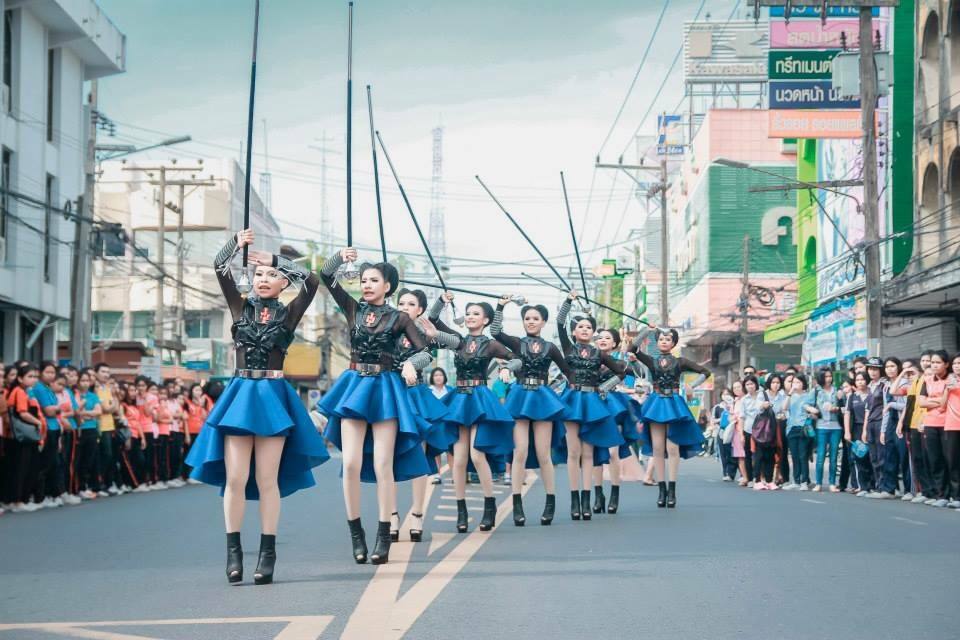 คฑากร คณะ เมฆราช(สีฟ้า) โรงเรียน กัลยาณีศรีธรรมราช จ.นครศรีธรรมราช