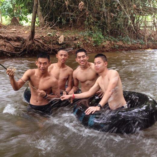 ผู้ชายพาเพลิน