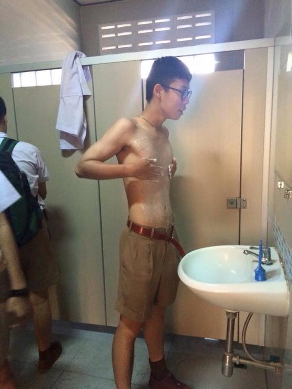 ผู้ชายพาเพลิน