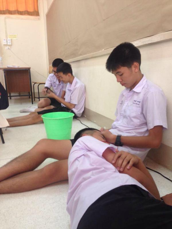 ผู้ชายพาเพลิน