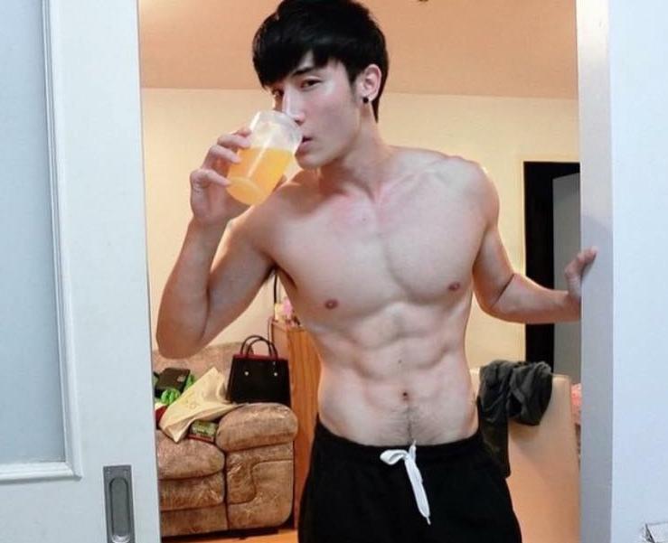 ผู้ชายพาเพลิน