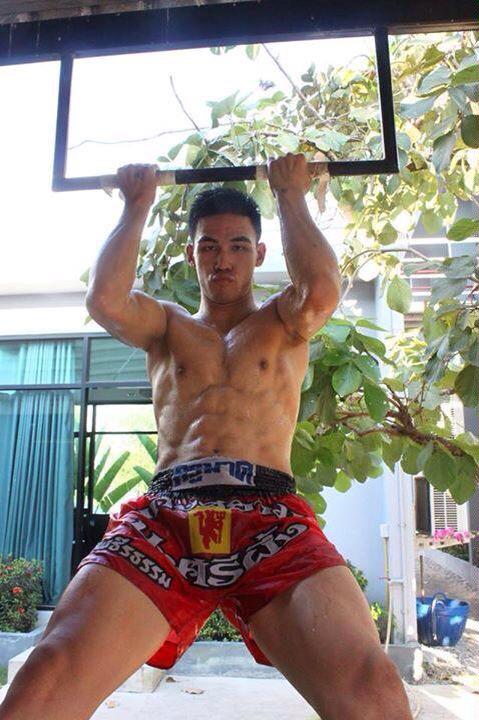 อาหารเที่ยงค่าาาา