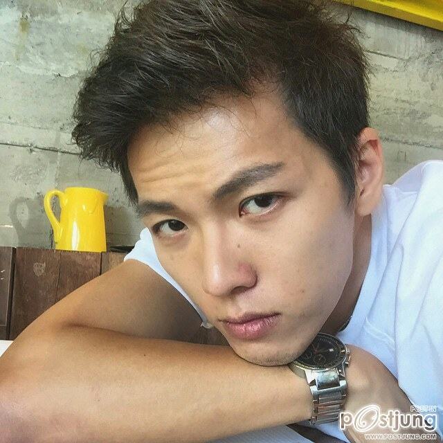 กัปตันโอ็ต ขาวๆแน่นๆ IG@OAT_PURIPAK24
