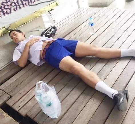 เสียงลืออื้ออึงถึง โอม-มิก เจ๊เลยลองหารูปโอมมาดู ปรากฏว่า...