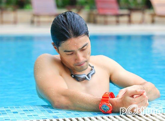 Johnny Tr&iacute; Nguyễn