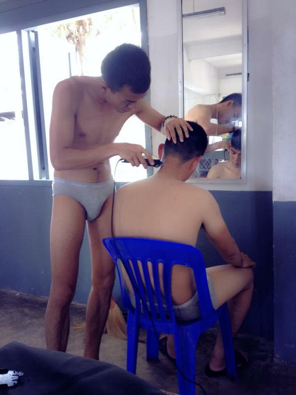 สุดหล่อรับวันหยุด