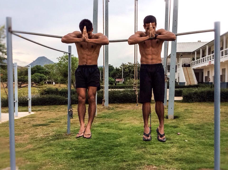 สุดหล่อรับวันหยุด