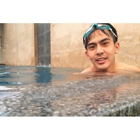 5 พระเอกผิวเข้ม ซิกแพคแน่น