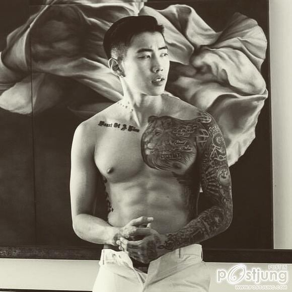 รอยสัก สุดเท่ ของเหล่าดารา นักร้อง