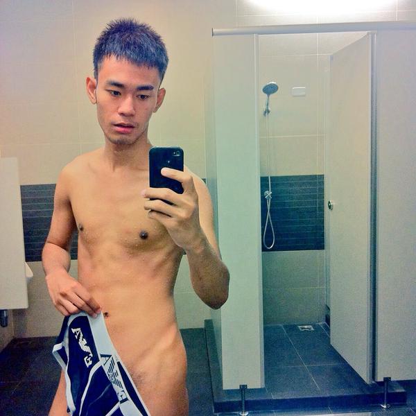 น้ำหมากกระจาย น้ำลายกระฉอก