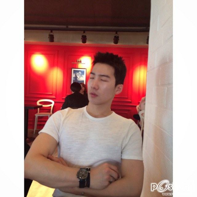 หนุ่มเกาหลี Tk.Jun