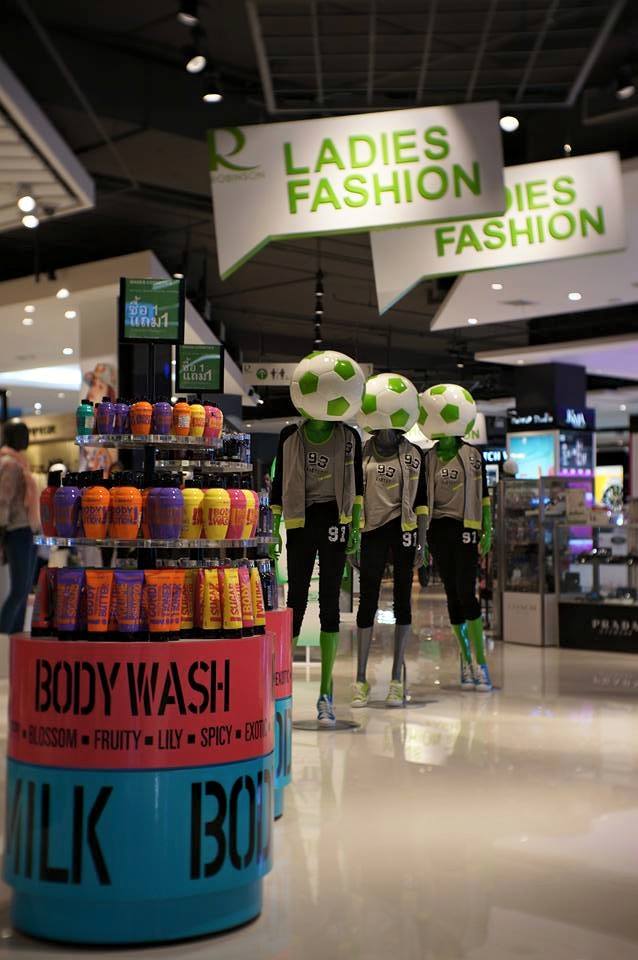 Grand opening Robinson Lifestyle Center Buriram