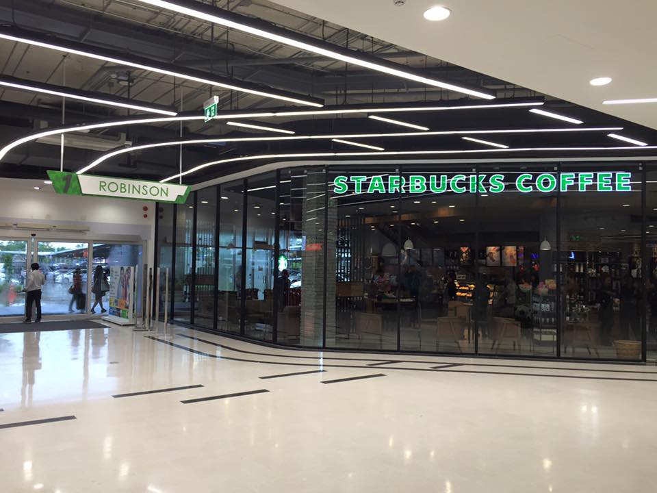 Grand opening Robinson Lifestyle Center Buriram