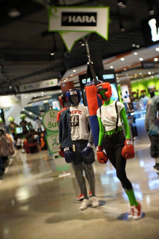 Grand opening Robinson Lifestyle Center Buriram