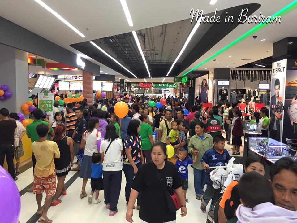 Grand opening Robinson Lifestyle Center Buriram