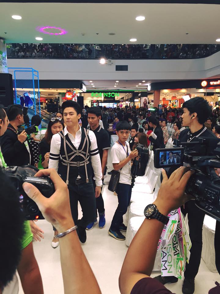 Grand opening Robinson Lifestyle Center Buriram