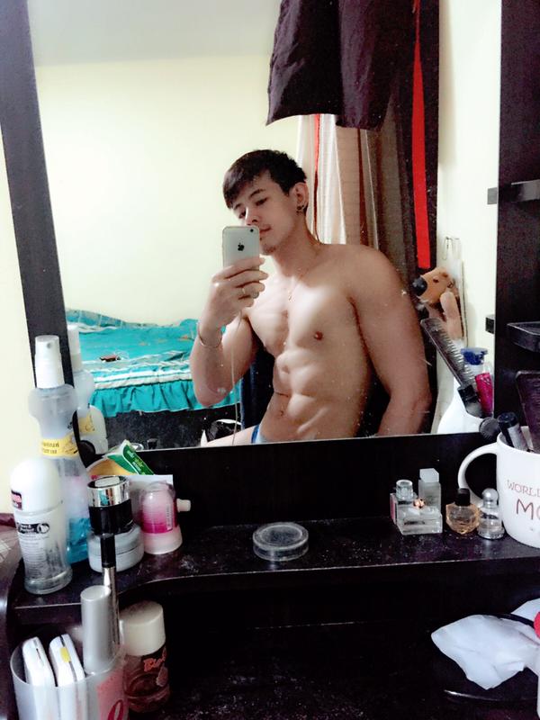 วันหยุดพักผ่อนหย่อนตา