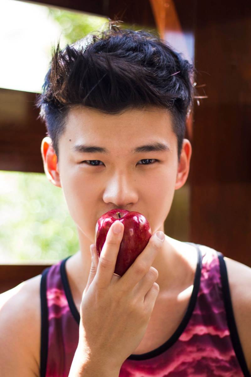 ตี๋น้อยหน้าใส หน้าหม่ำ