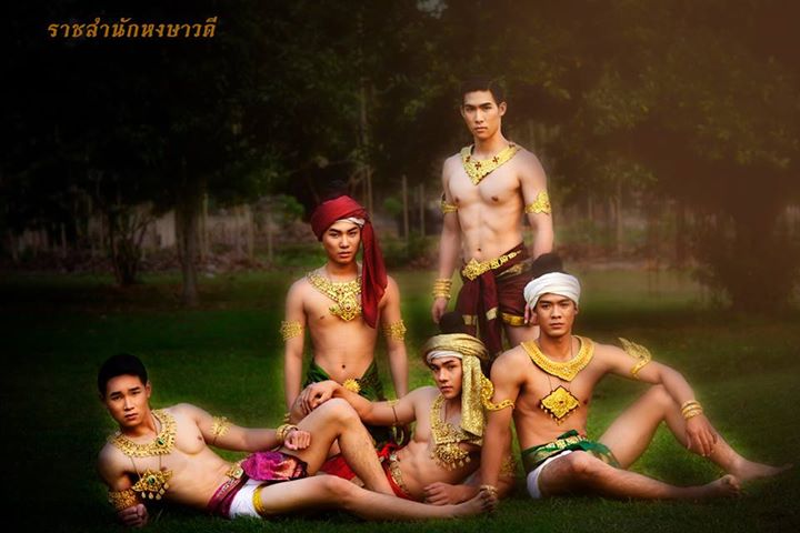 หนุ่มๆเครื่องทอง บ่าวเหนือขาวๆ